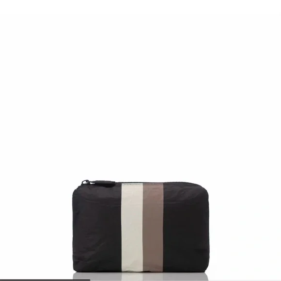 ALOHA Collection Mini Pouch – Le Voyageur (Caffé on Black) – NWT - Picture 1 of 2